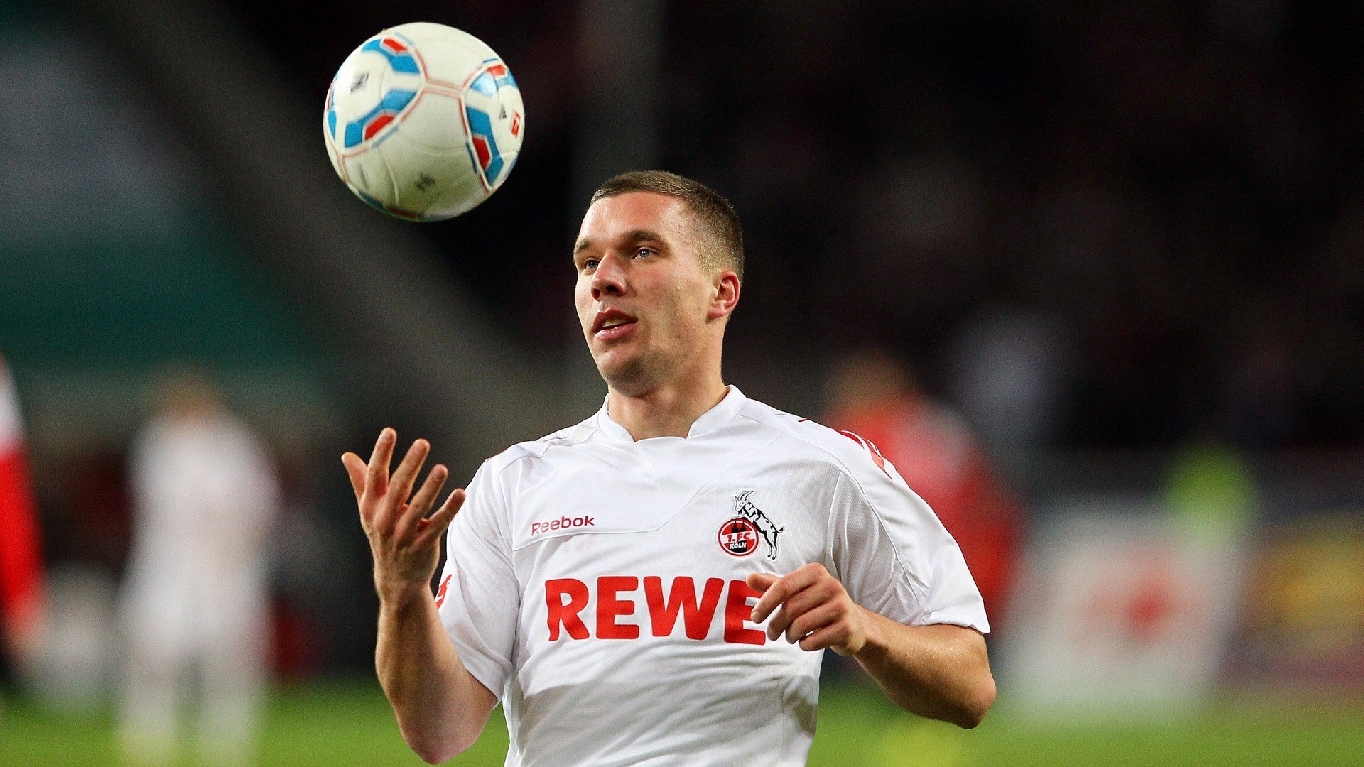 虚拟实境（VR）电竞引发产业变革，虚拟现实vr比赛