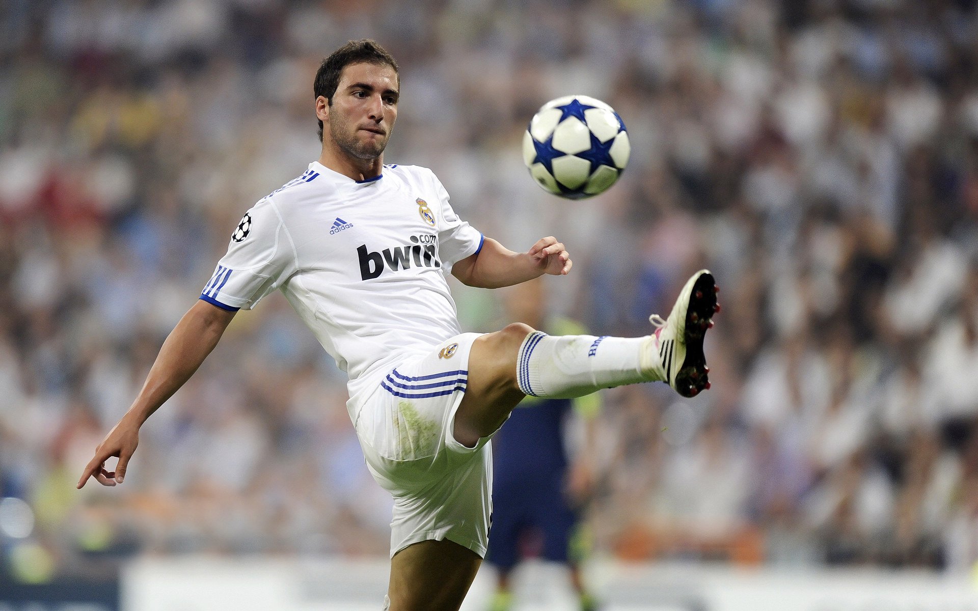 爱游戏体育平台-观众期待！新兴技术将在未来赛场亮相，2020新兴科技